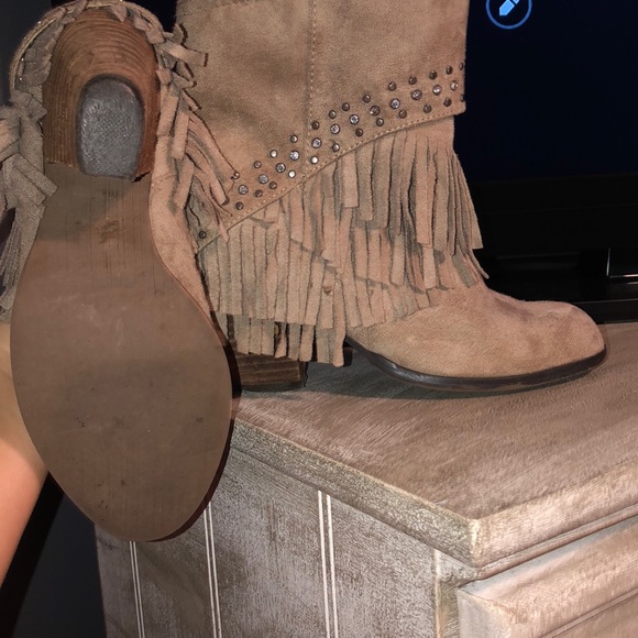 Booties - Picture 2 of 3